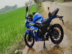 Suzuki Gixxer SF